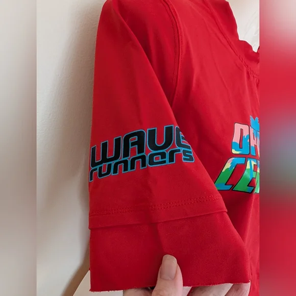 Opening Ceremony Rash Guard Medium Red - Picture 4 of 13